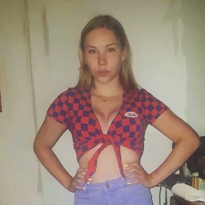 Meet your Posher, Kellie